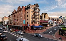 Central Brunswick Apartment Hotel